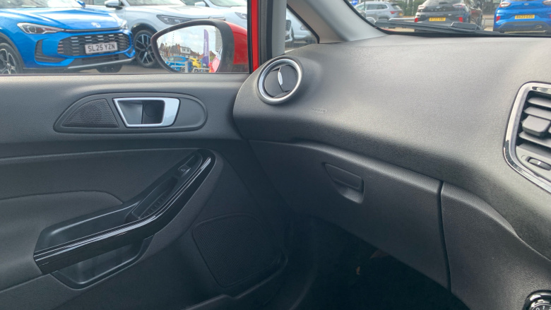 Ford Fiesta 1.6 Zetec 5dr Powershift Petrol Hatchback